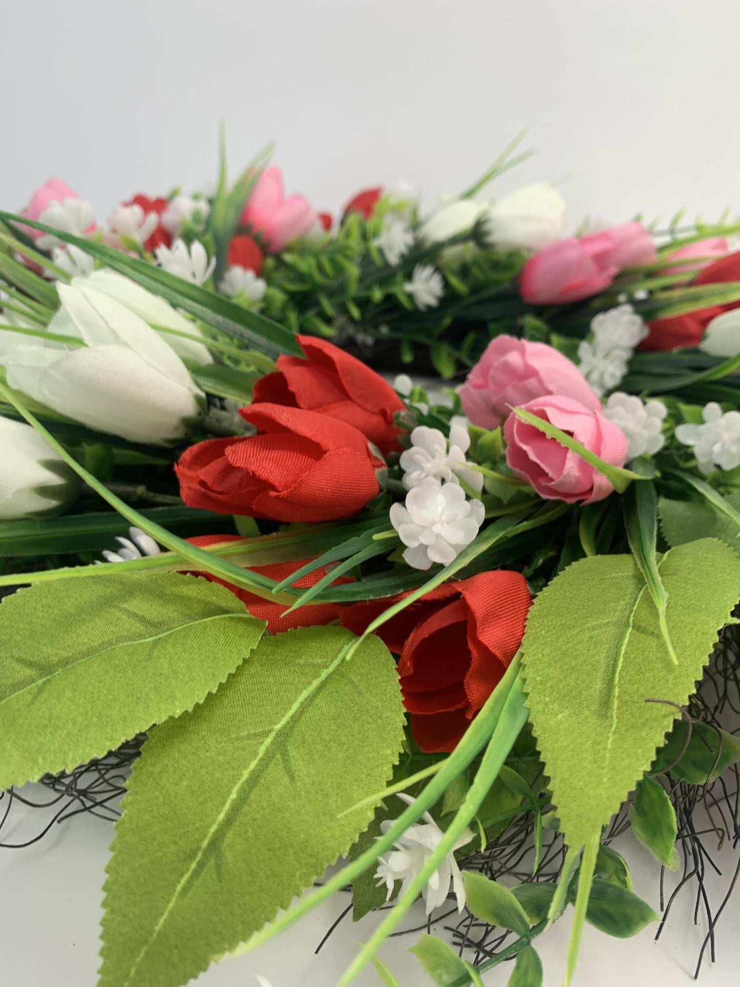 18" Factory Wholesale Artificial Tulip Wreath