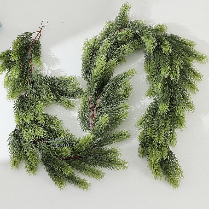 Wholesale Artificial Pine Needle Garland with Pinecones & Red Berries