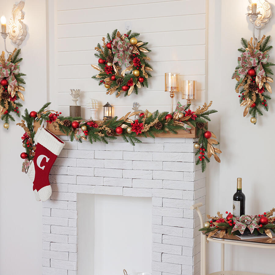 18" Artificial Christmas Wreath with Pinecone Ribbon and Gold Leaves