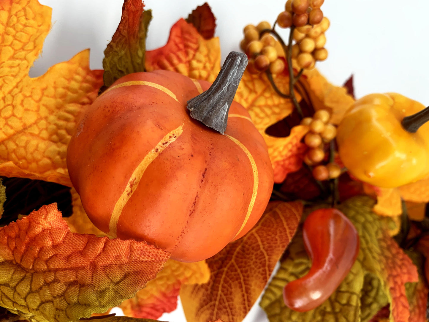 18" Artificial Fall Wreath with Faux Pumpkins and Pinecones - B2B Wholesale