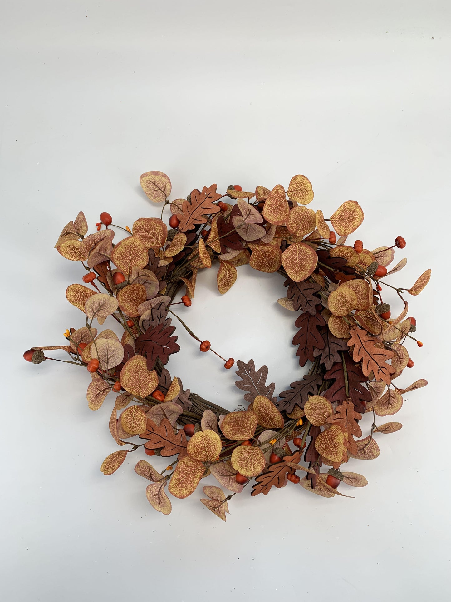 Autumn Eucalyptus and Oak Leaf Wreath with Berries -Wholesale 18" Artificial Fall Front Door              Wreath
