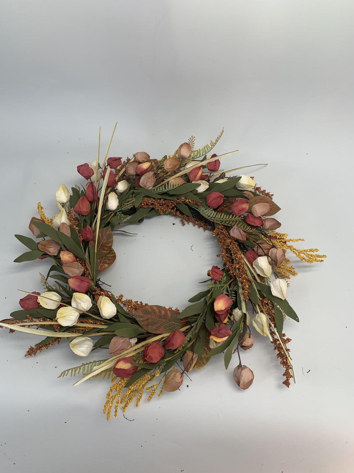 18" Artificial Dried-Look Autumn Floral & Grass Wreath