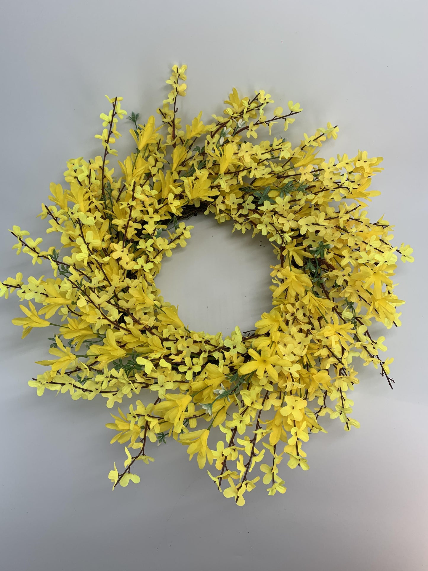 18" Wholesale Premium Yellow Forsythia Artificial Flower Wreath for Front Door