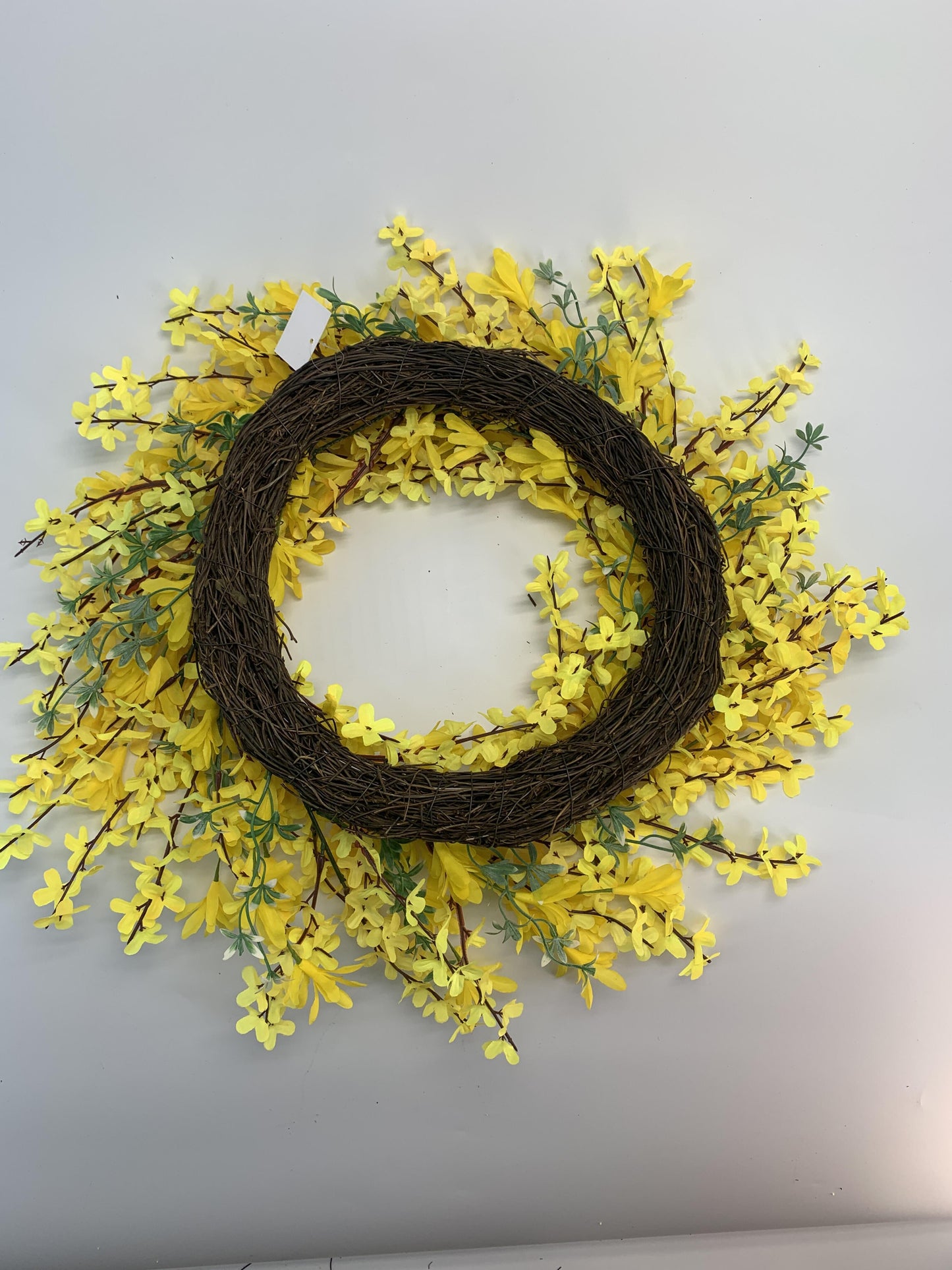 18" Wholesale Premium Yellow Forsythia Artificial Flower Wreath for Front Door