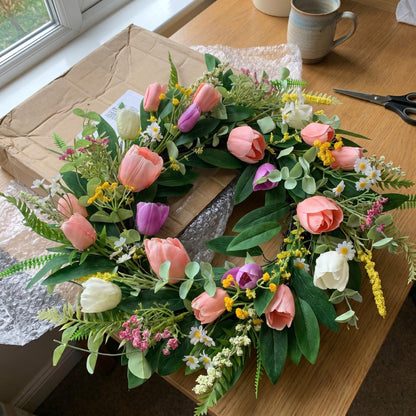 18" Wholesale Premium Artificial Tulip Wreath for Front Door