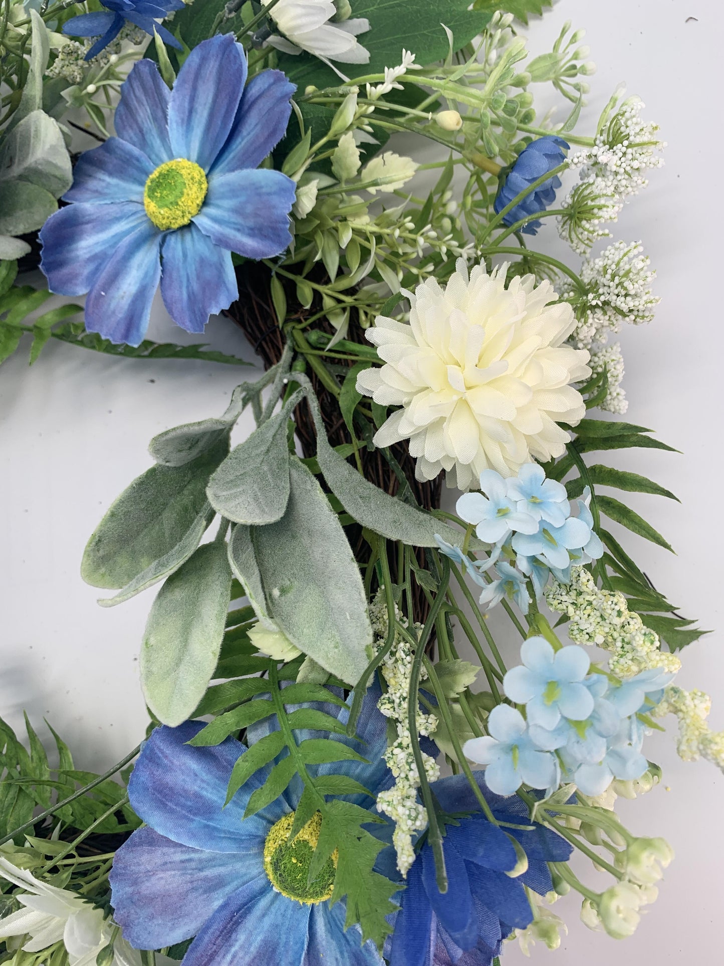 Wholesale 18" Artificial Blue Daisy & Dahlia Floral Wreath for Front Door, Indoor Outdoor Versatile Greenery Wreath