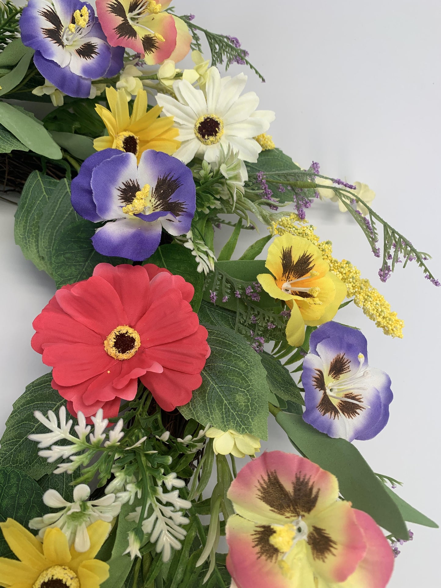 Wholesale 18" Artificial Wildflower Wreath with Pansies & Gerbera Daisies