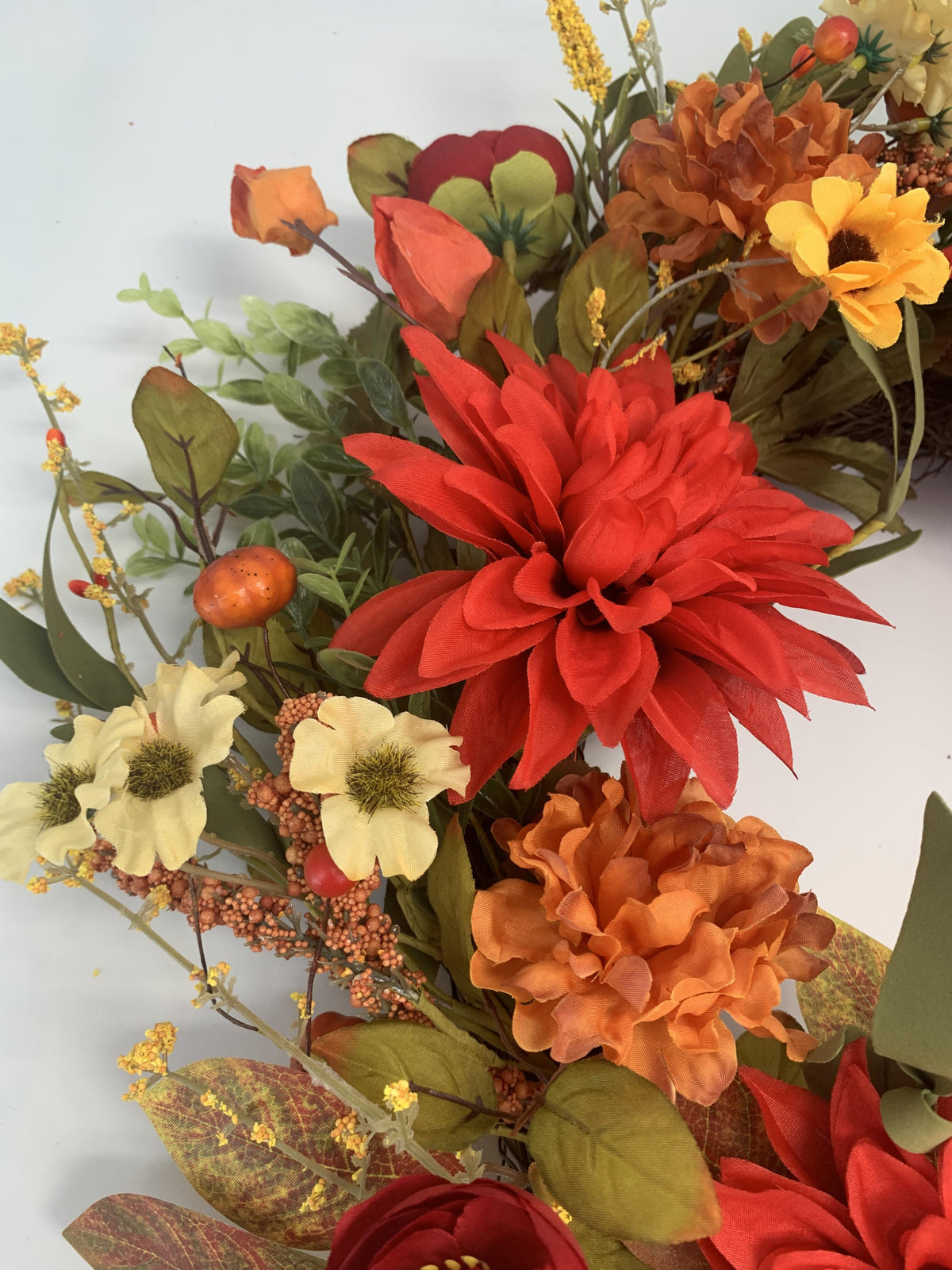 18" Artificial Autumn Dahlia & Wildflower Harvest Wreath