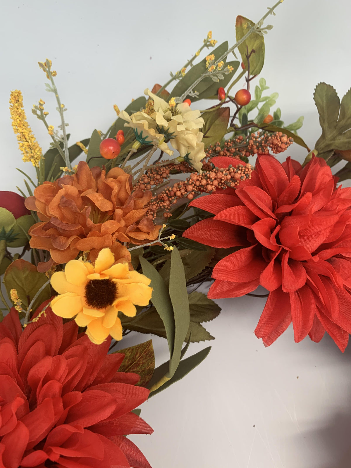 18" Artificial Autumn Dahlia & Wildflower Harvest Wreath