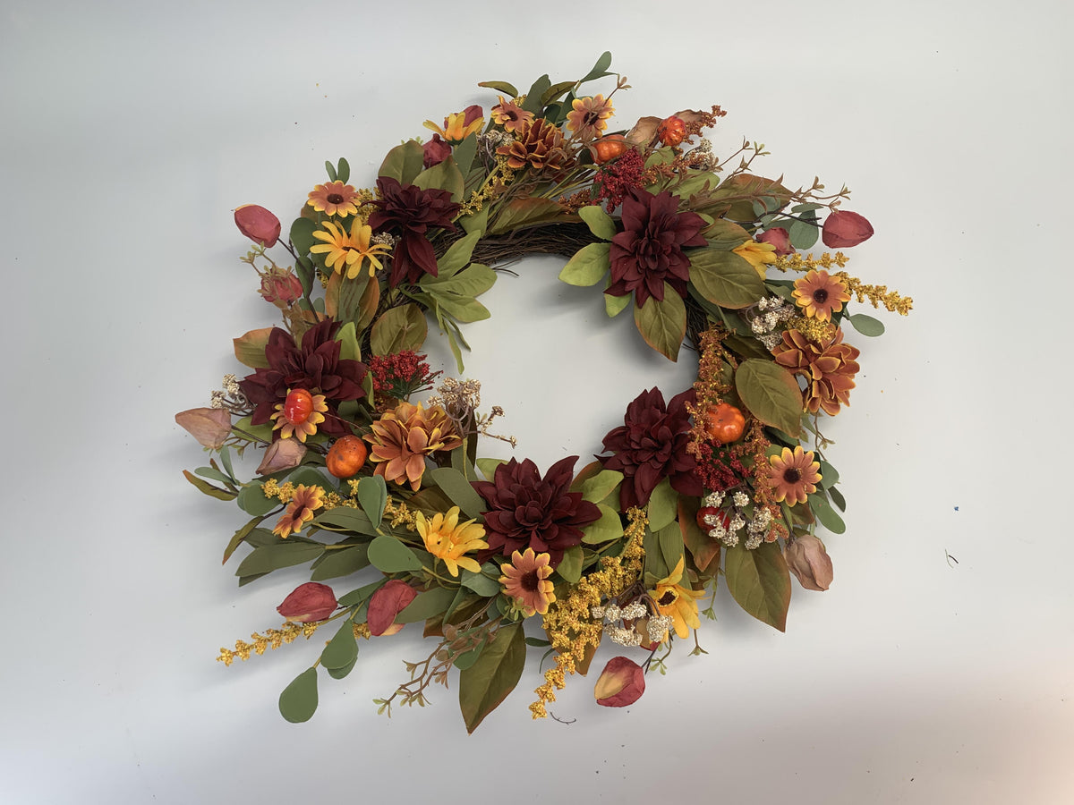 18" Artificial Autumn Dahlia & Pumpkin Harvest Wreath