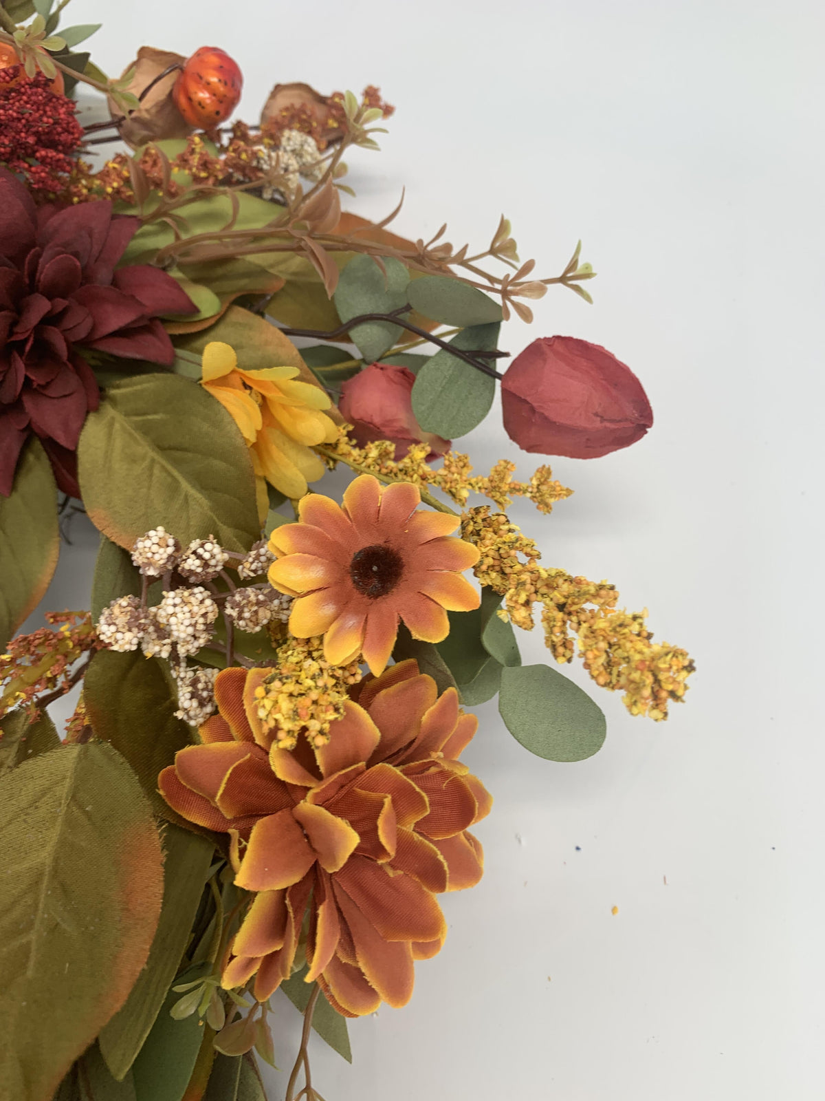 18" Artificial Autumn Dahlia & Pumpkin Harvest Wreath